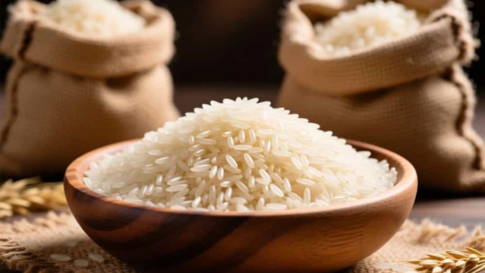 İsfahan'da kaliteli İran pirincinin fiyatı